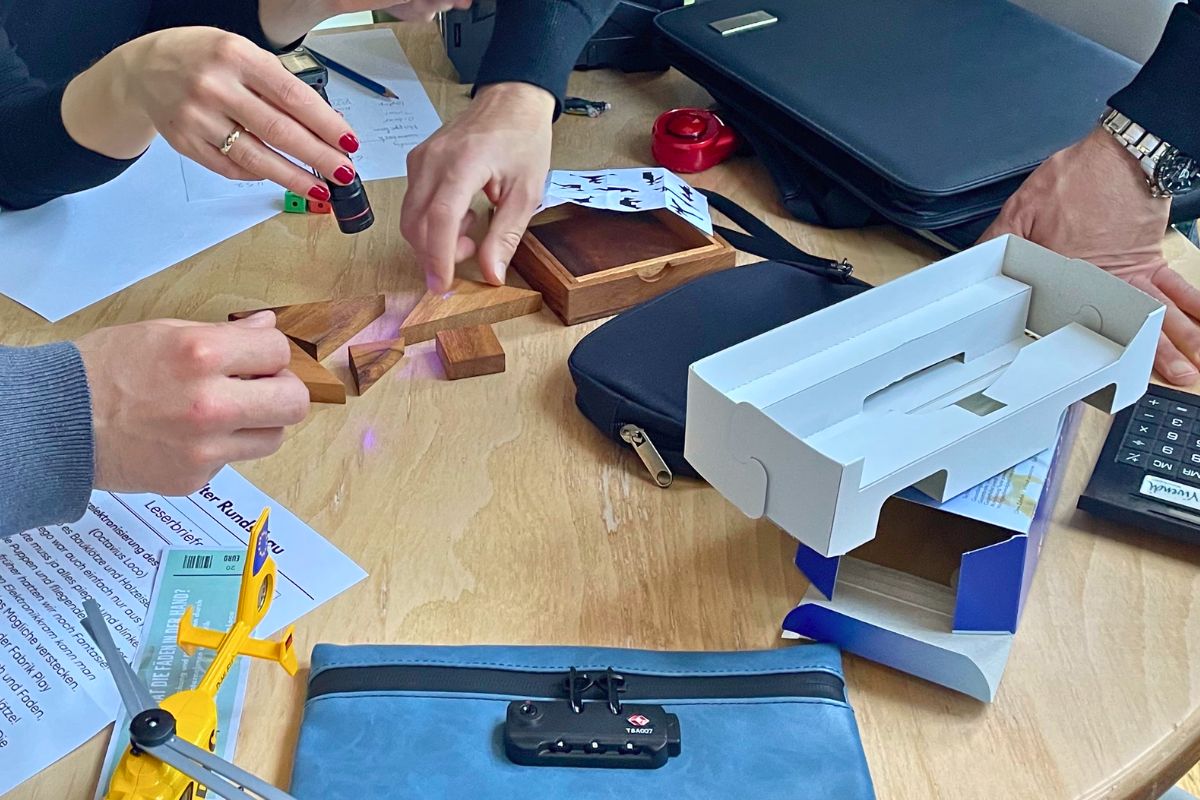 Escape Rooms als Instrument zur Stärkung und Analyse von Resilienz Escape Rooms als Instrument zur Stärkung und Analyse von Resilienz