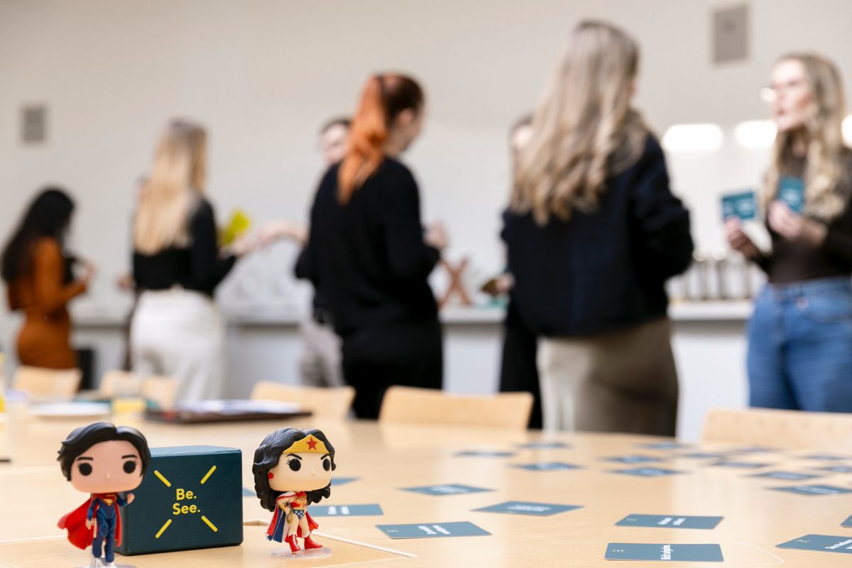 Reconnect your superpowers Be. & See. als Resilienzbooster Reconnect your superpowers Be. & See. als Resilienzbooster